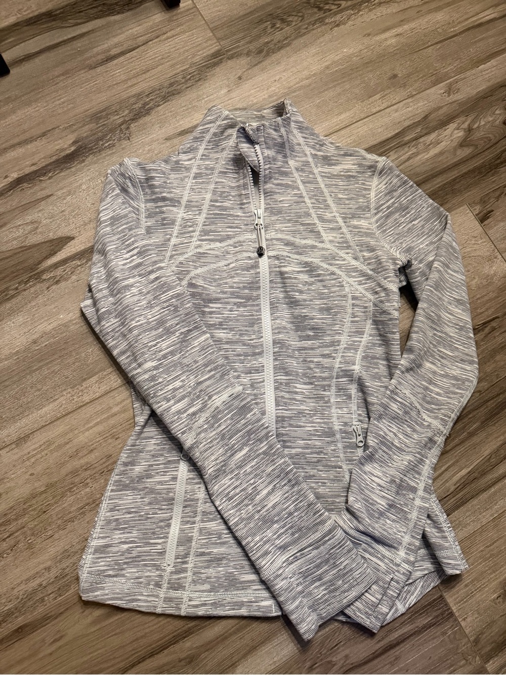 lululemon athletica Light Gray Heather Zip-Up Define jacket